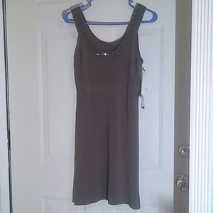 Yuka Platinum Paris Sleeveless Dress Size S NWT